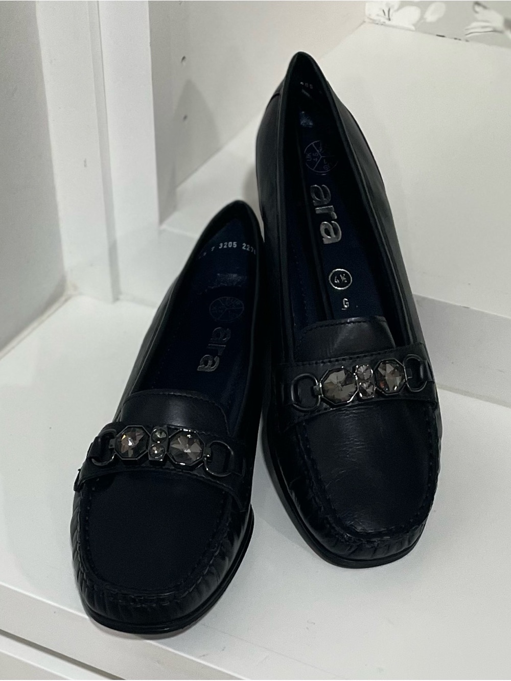 ara Black Leather Rhinestone Embellished Loafers Office Timeless Preppy Classic